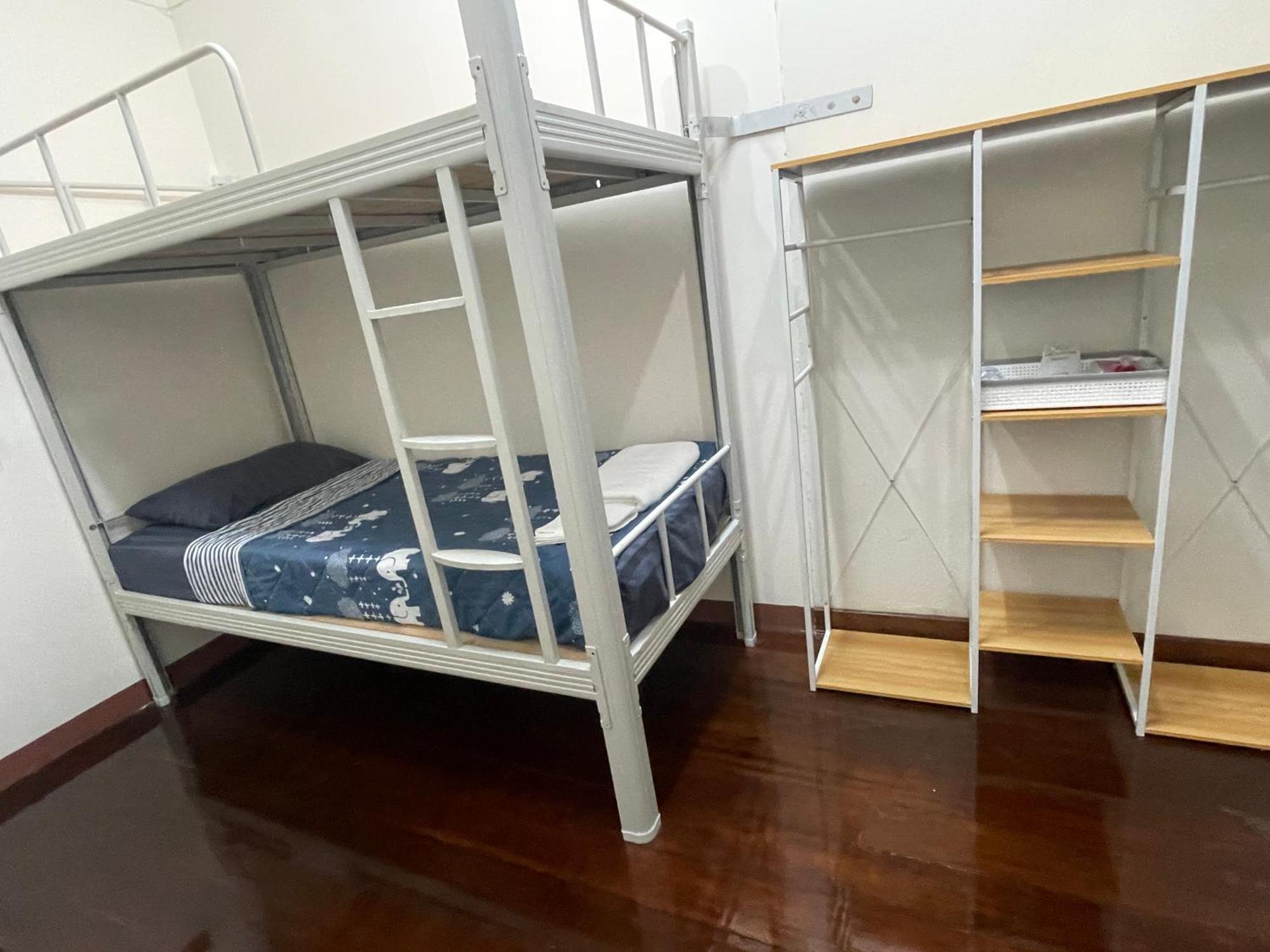 2B Cozy Hostel ตรัง Ngoại thất bức ảnh