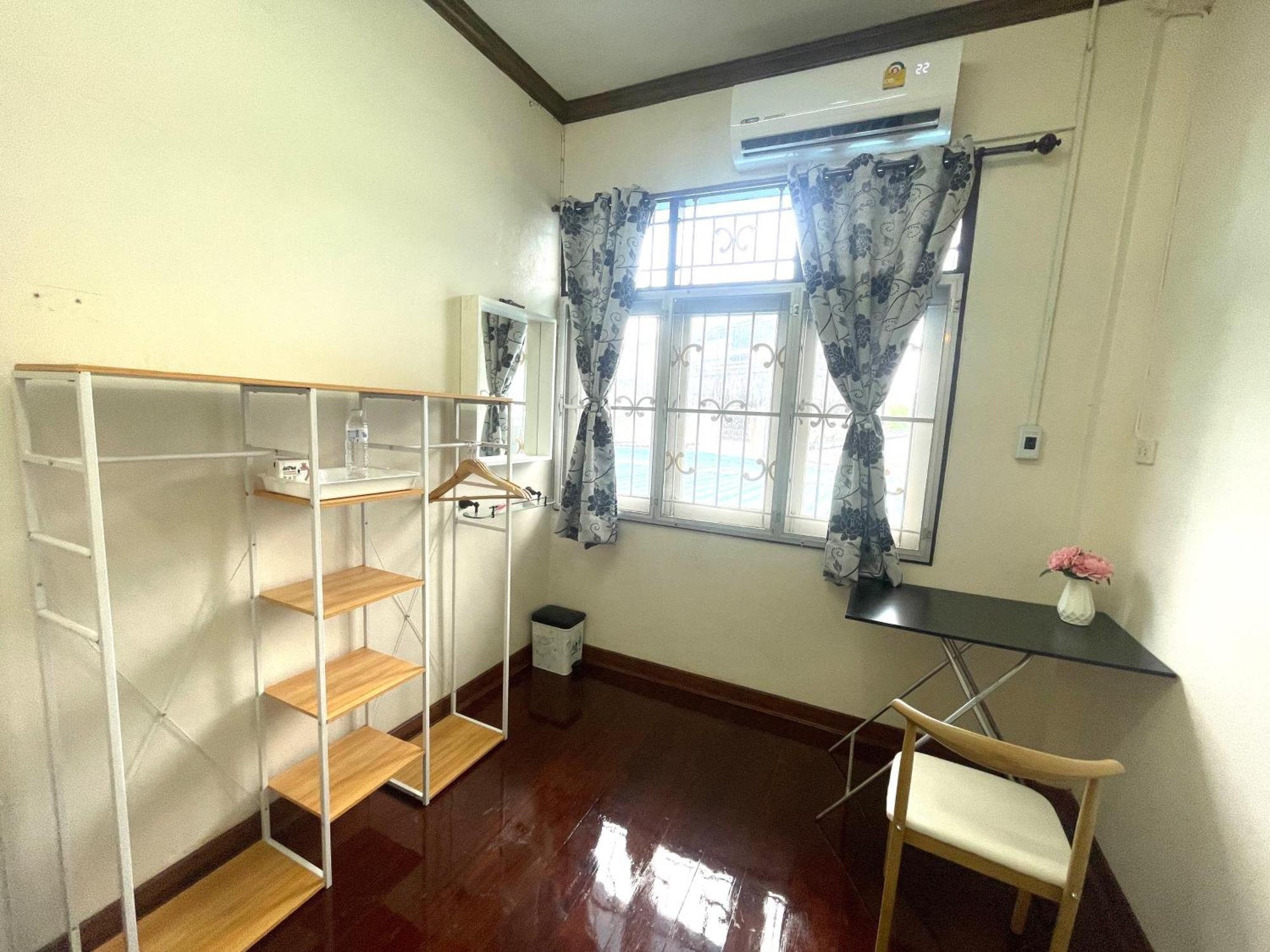 2B Cozy Hostel ตรัง Ngoại thất bức ảnh