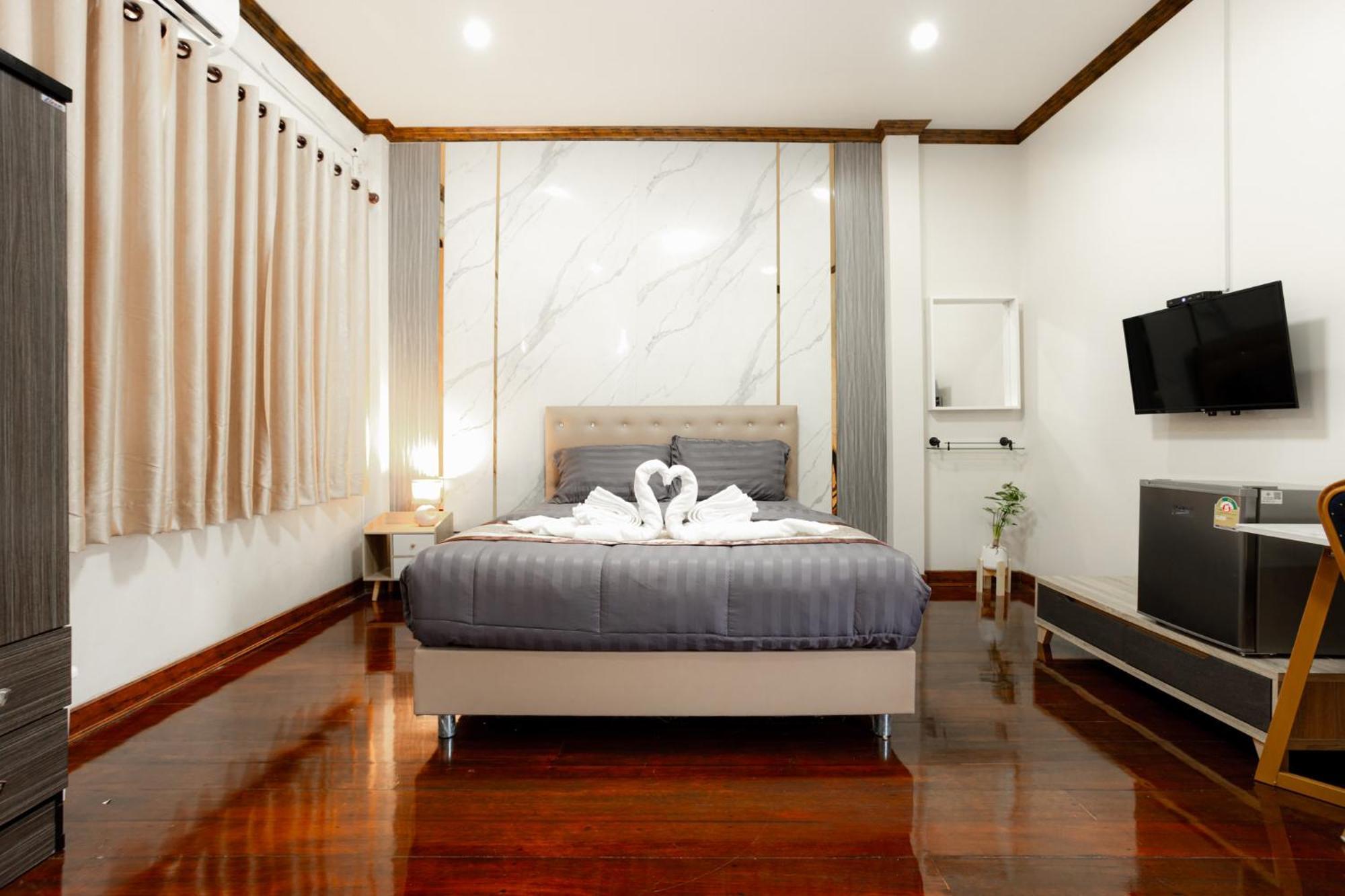 2B Cozy Hostel ตรัง Ngoại thất bức ảnh